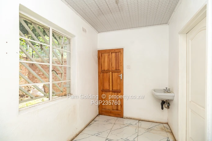 Samora Machel Avenue East – Prime Frontage Opportunity