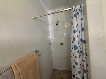3 Bedroom Garden Flat