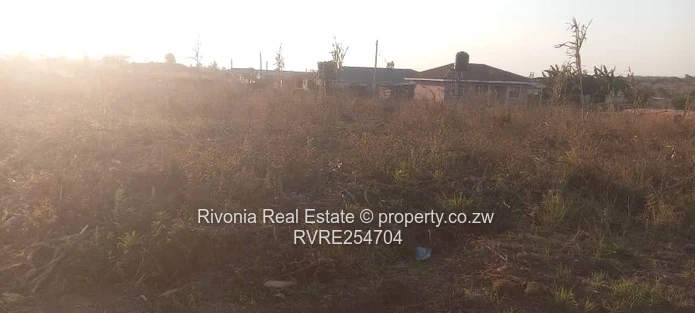 2000m² Corner Stand in Manresa — Tarred Roads & Sewer