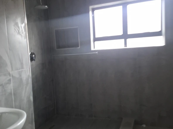 4 Bedroom Garden Flat