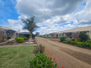 3 Bedroom Garden Flat