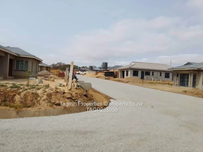 *DIAMOND PARK STANDS – FULLY SERVICED RESIDENTIAL STANDS*   _Exclusively Marketed by TAGMIN PROPERTI (Sole Mandate)