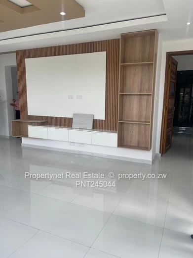 Modern Luxury in Arlington East!!!