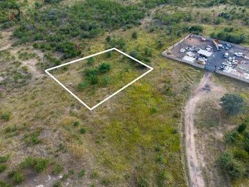 Commercial & Industrial Land