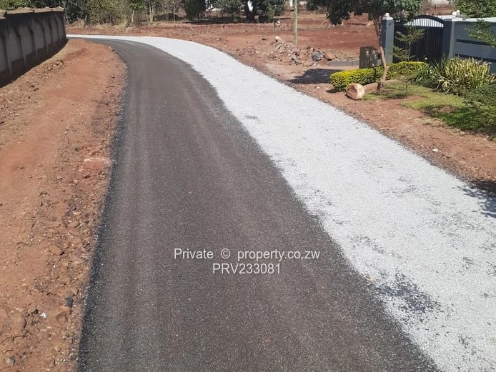 5000sqm stand with 3 bedroom cottage