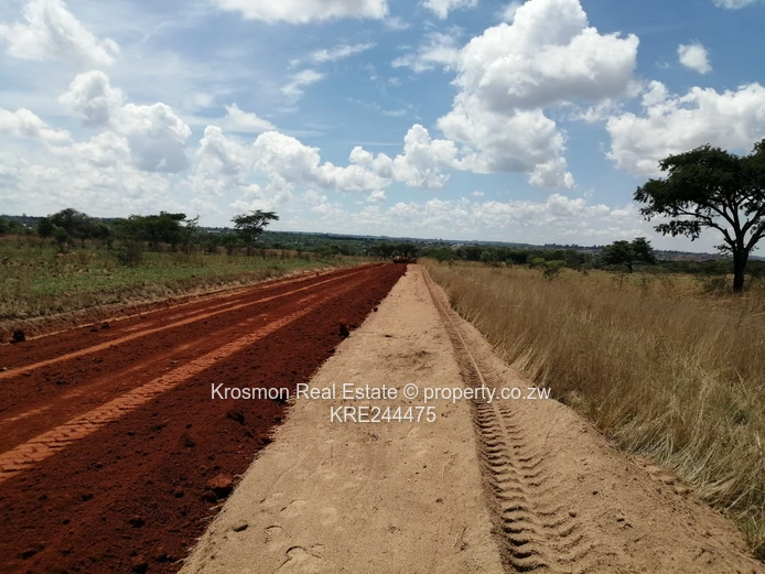 2000 m² Stand on Red-Soil Road in Access-Controlled Marondera (Sole Mandate)