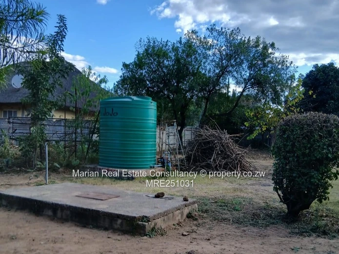 3-Bedroom House, Burnside FOR RENT 
