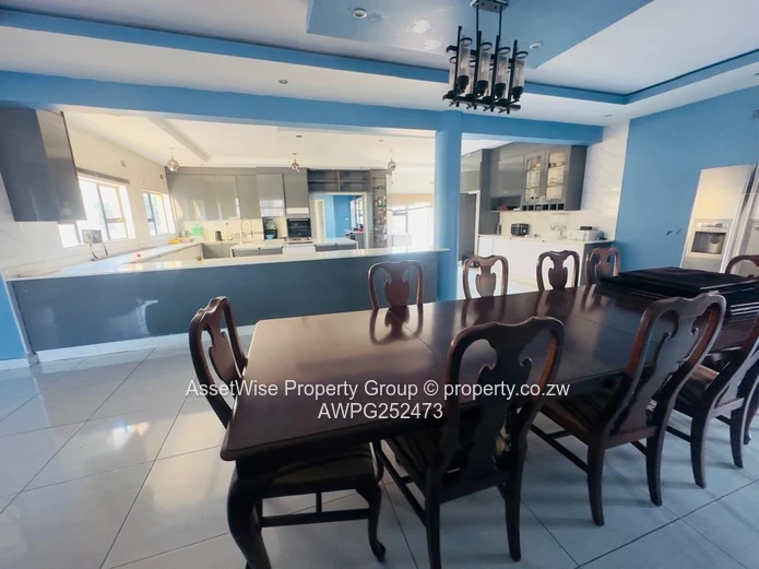 Gletwin Lush Double Storey House for sale