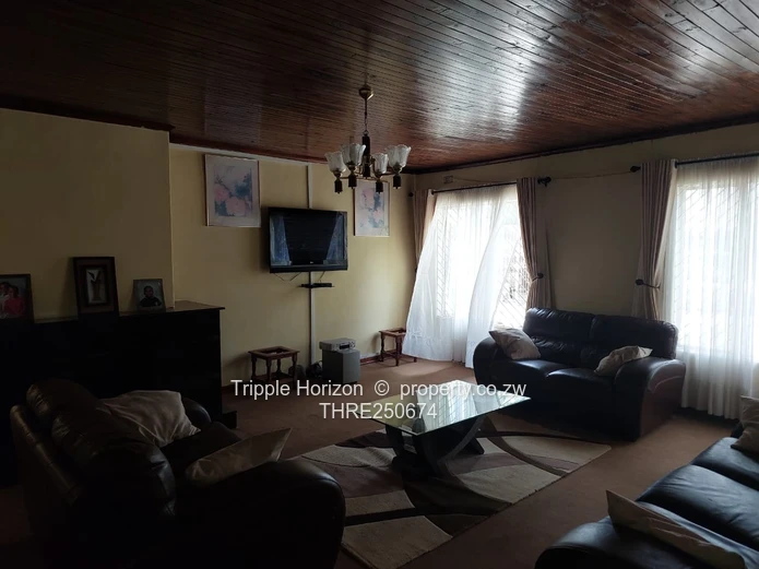 Spacious 5-Bed Marlborough Home on 2222 sqm 