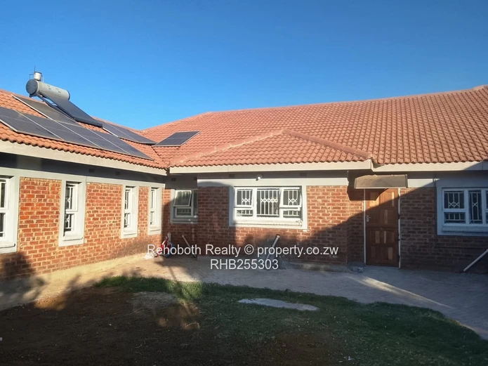Redbrick 5-Bed Home in Goodhope — Borehole & Solar