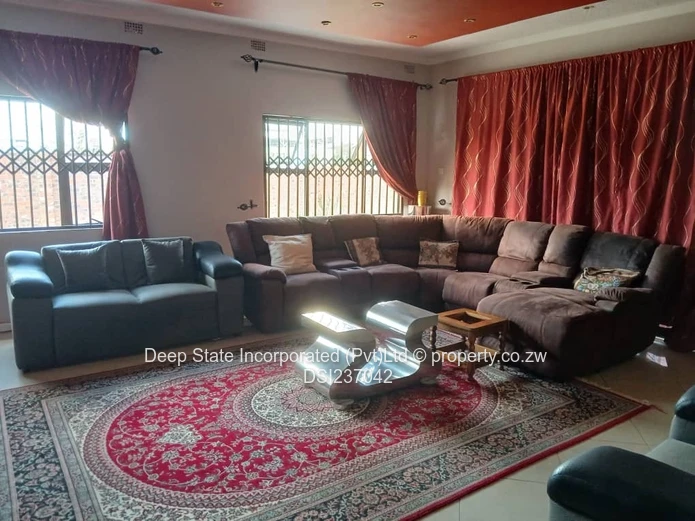 Borrowdale Pomona house for sale .