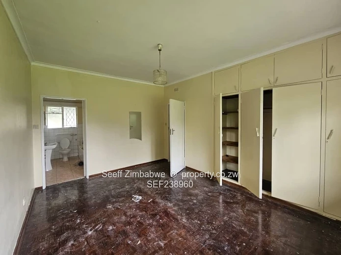 Spacious 4-Bedroom Family Home in Mabelreign