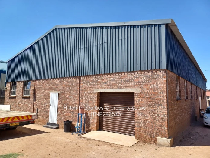 Hillside Rd Ext Industrial: 450m² Warehouse