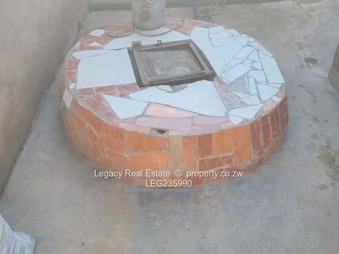 Affordable 1-Bedroom Rental with Borehole