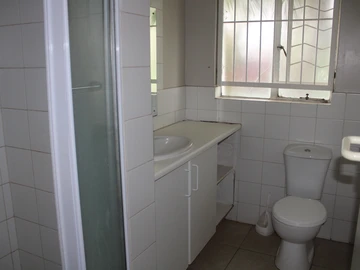 2 Bedroom Garden Flat