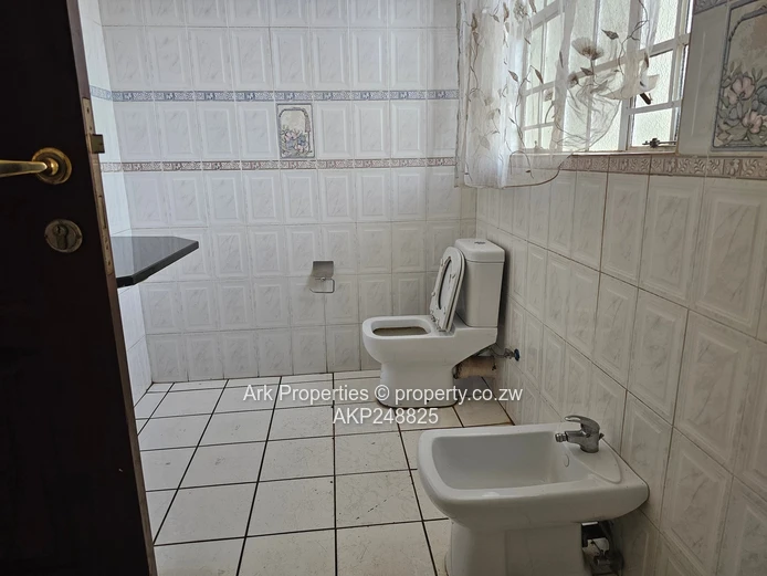 Property to Let in Greystone Park