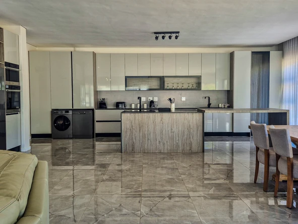 3 Bedroom Townhouse Complex