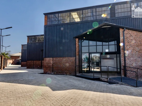 Warehouse & Factory