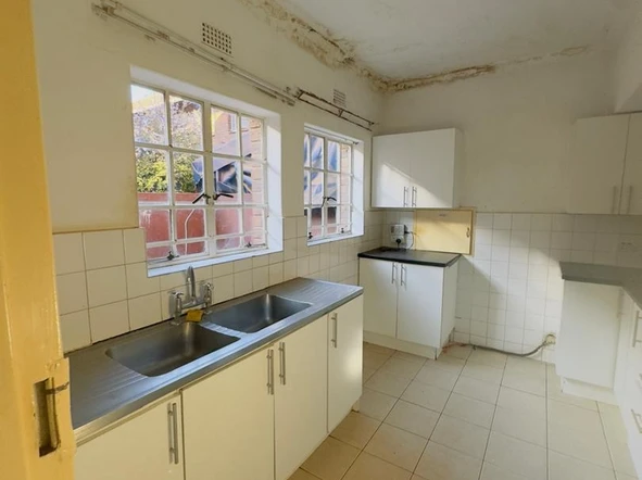 3 Bedroom Garden Flat