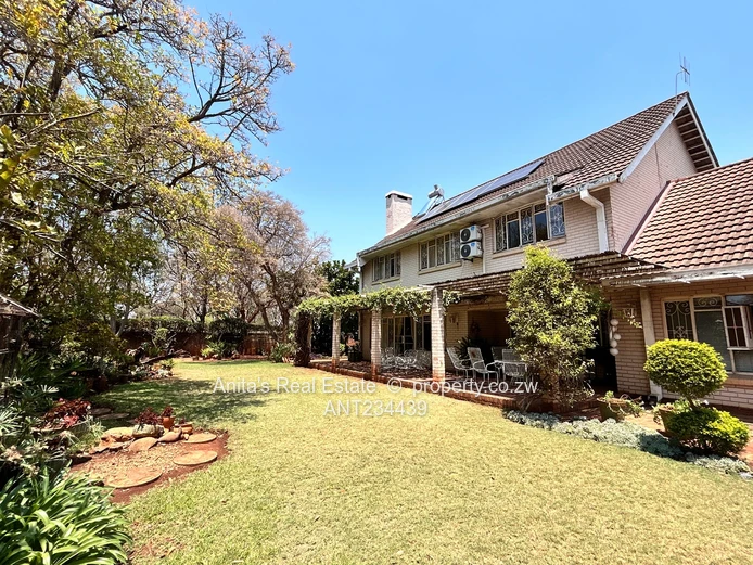 Executive home with a Traditional Twist