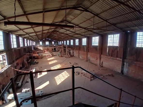 Warehouse & Factory