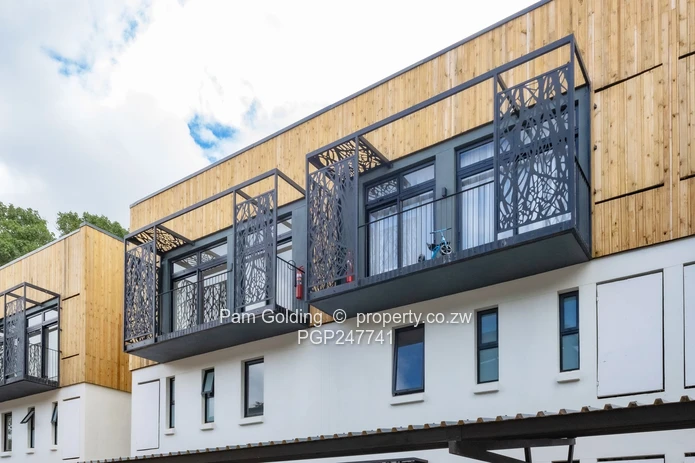 2 Bedroom Apartment For Sale in Borrowdale (Sole Mandate)