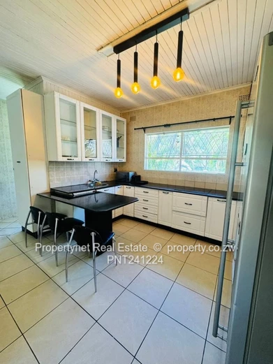 Lovely family home available to Let!!!