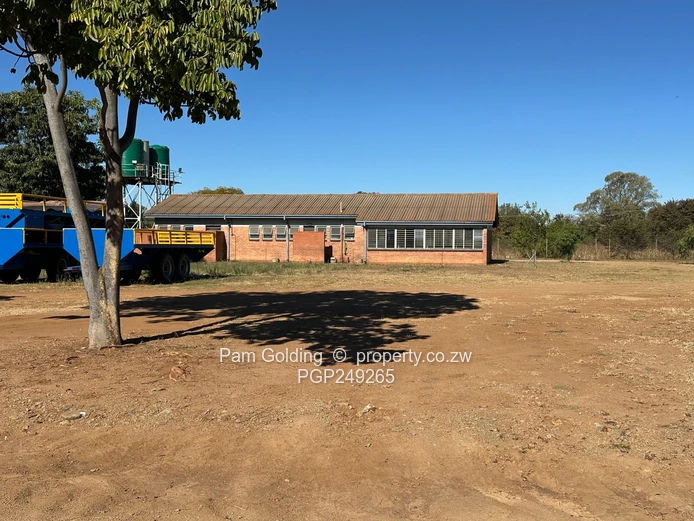 Exceptionally Versatile Industrial Facility.