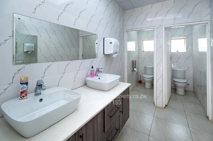 Magnificent Office Space in Prime Area