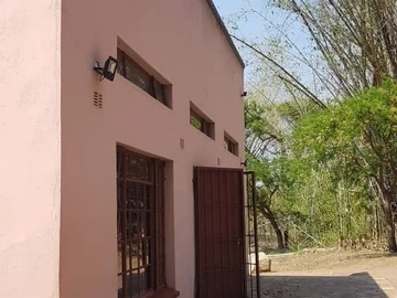 Farm & Agricultural Land