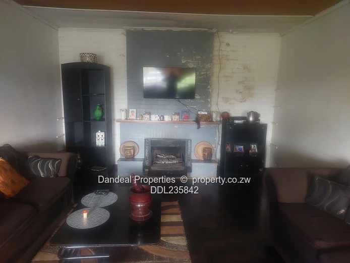 Near Hukuru - Gardner Road Plots