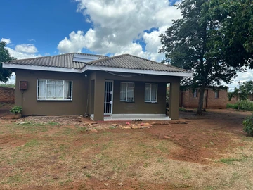 2 Bedroom House