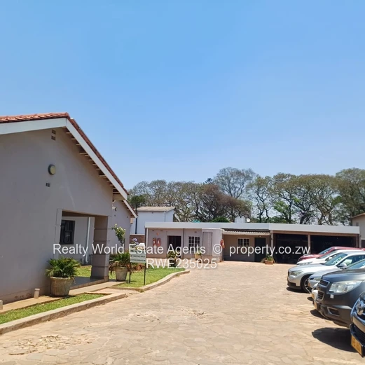 Prime Avondale Commercial Property To Let