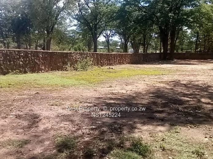 Commercial stand in Chirundu for Sale