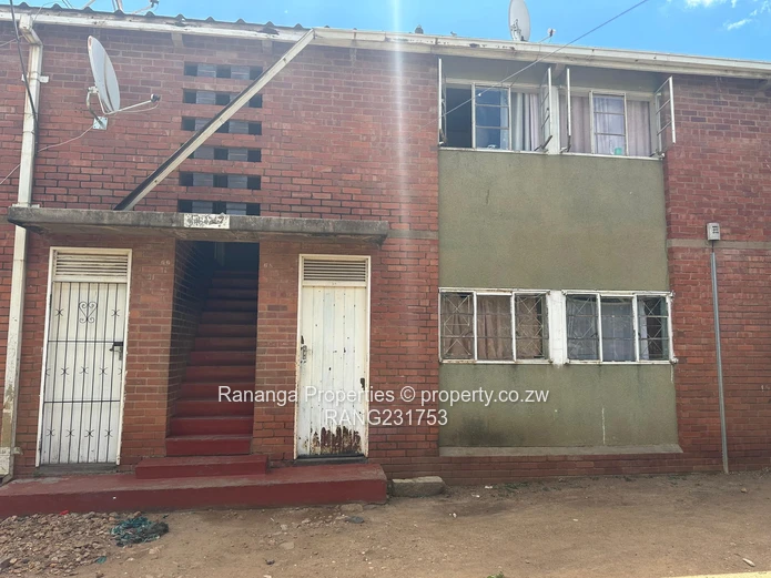 Tshabalala Gem! 2-Bedroom Flat with ZESA & Municipal Water – $18k