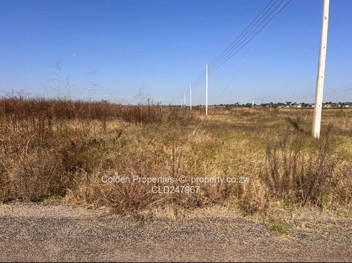 Perfect investment opportunity! Ideal starter home! (Sole Mandate)