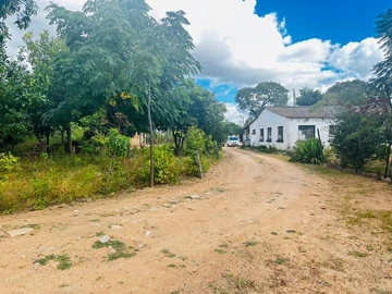 Farm & Agricultural Land