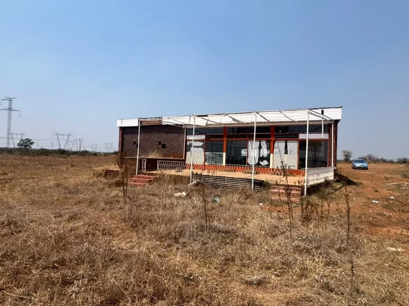 Commercial & Industrial Land