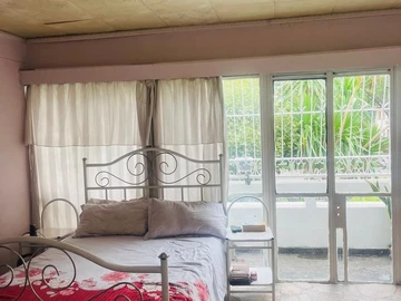 3 Bedroom Garden Flat