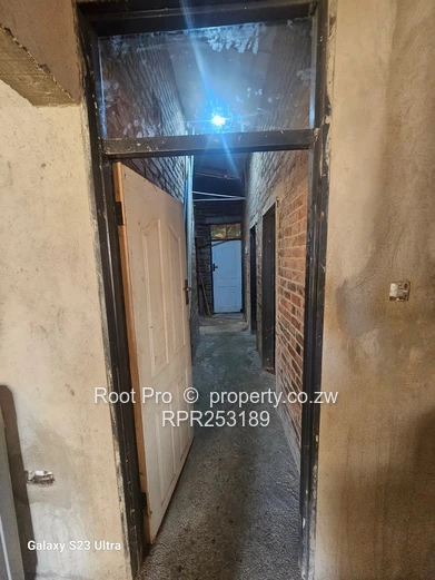 Warren park D Phase 2 House for Sale  (Sole Mandate)