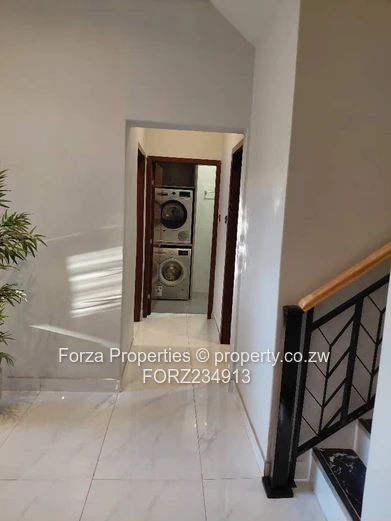 Beautiful 3-Bedroom Cluster Apartment-Mt Pleasant