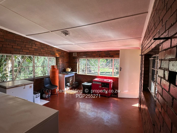 5 Acre Plot With So Many Extras