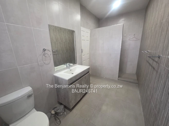 Ambassadorial Home In Colne Valley