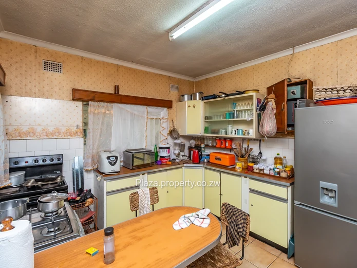 Prime Estate in Hatfield — Near St Patrick’s | Family Home, Cluster Development or Horticulture