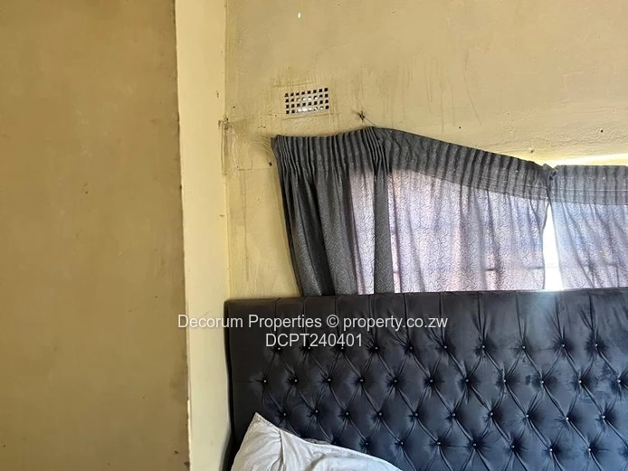 4-Bed Glenview Home on 200 sqm with Borehole 