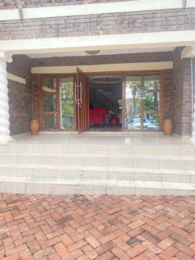 Monavale Double Storey For Sale