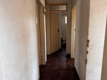 2 Bedroom Flat & Apartment