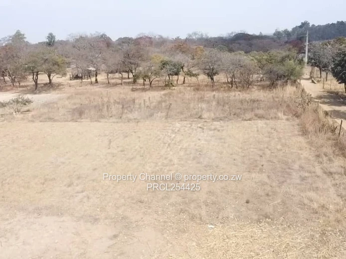 PRIME! 2.2ha Plot Mutare Road Frontage 