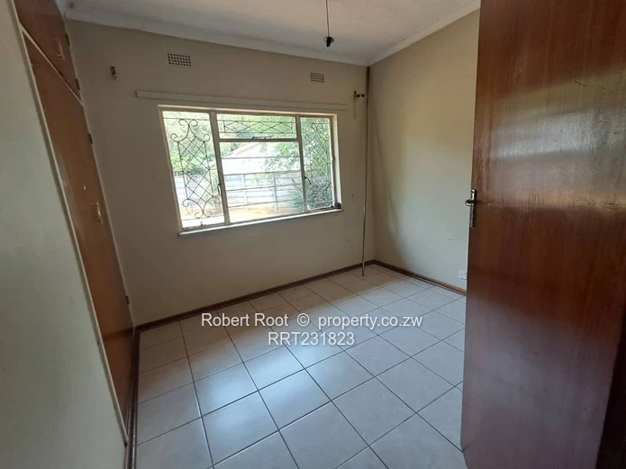 Ideal office space with Harare Drive frontage!