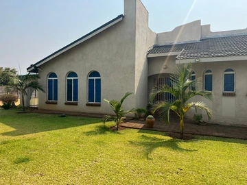 Spacious Home For Sale